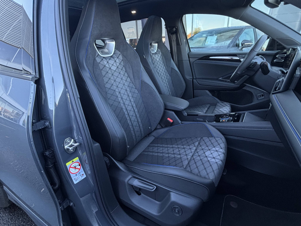 Acheter Volkswagen Tiguan Tiguan 2.0 TDI 150ch DSG7 R-Line Edition 5p neuf dans les concessions du Groupe Faurie