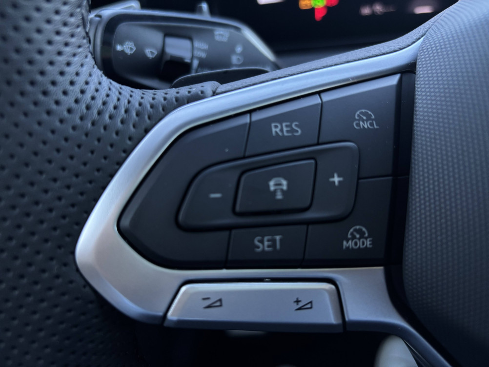 Acheter Volkswagen Tiguan Tiguan 2.0 TDI 150ch DSG7 R-Line Edition 5p neuf dans les concessions du Groupe Faurie