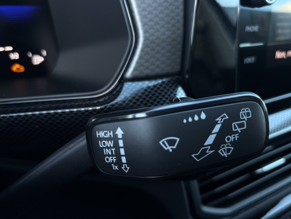 Acheter Volkswagen T-Cross T-Cross 1.0 TSI 116 Start/Stop DSG7 VW Edition 5p neuf dans les concessions du Groupe Faurie