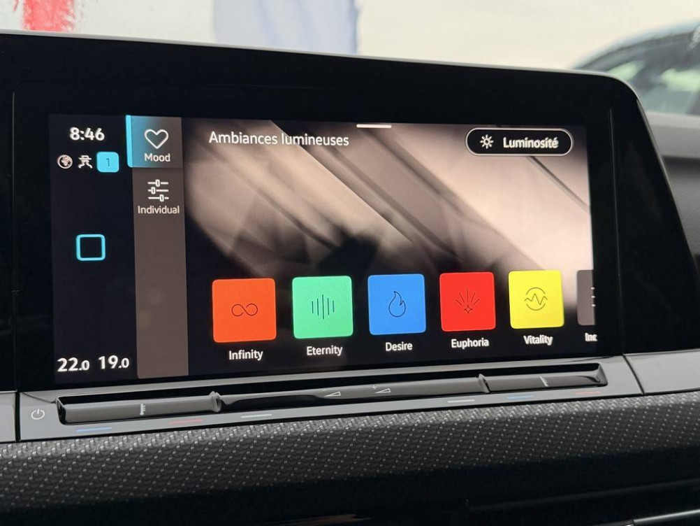 Acheter Volkswagen Golf Golf 2.0 TDI SCR 150 DSG7 R-Line 5p occasion dans les concessions du Groupe Faurie