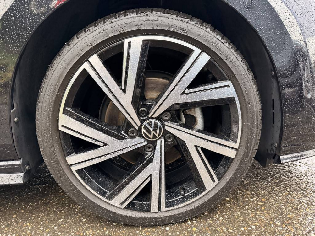 Acheter Volkswagen Golf Golf 2.0 TDI SCR 150 DSG7 R-Line 5p occasion dans les concessions du Groupe Faurie