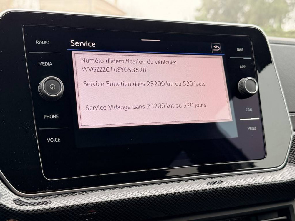 Acheter Volkswagen T-Cross T-Cross 1.0 TSI 116 Start/Stop DSG7 R-Line 5p occasion dans les concessions du Groupe Faurie