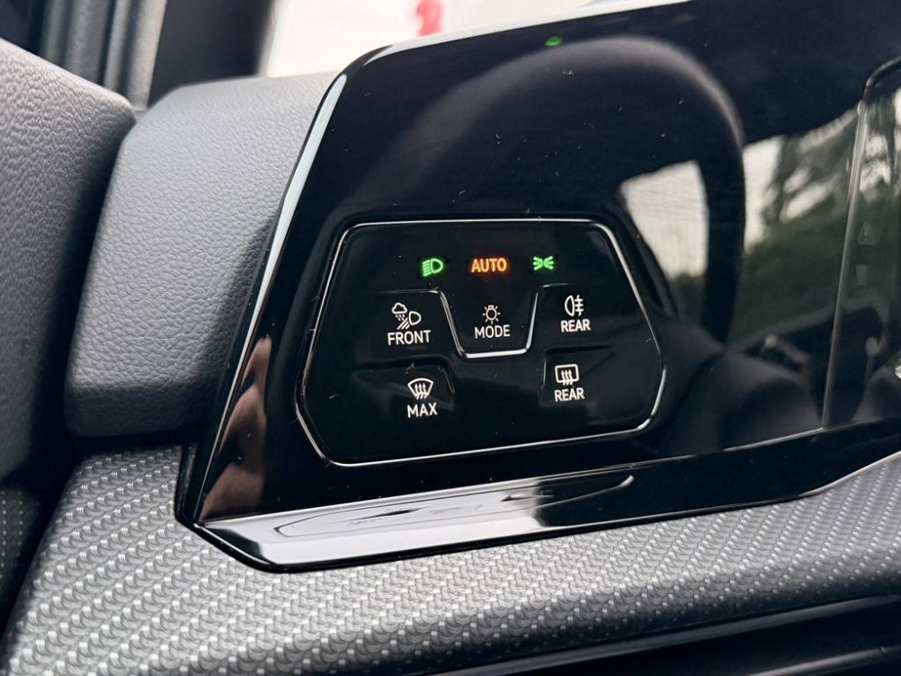 Acheter Volkswagen Golf Golf 2.0 TDI SCR 150 DSG7 R-Line 5p occasion dans les concessions du Groupe Faurie