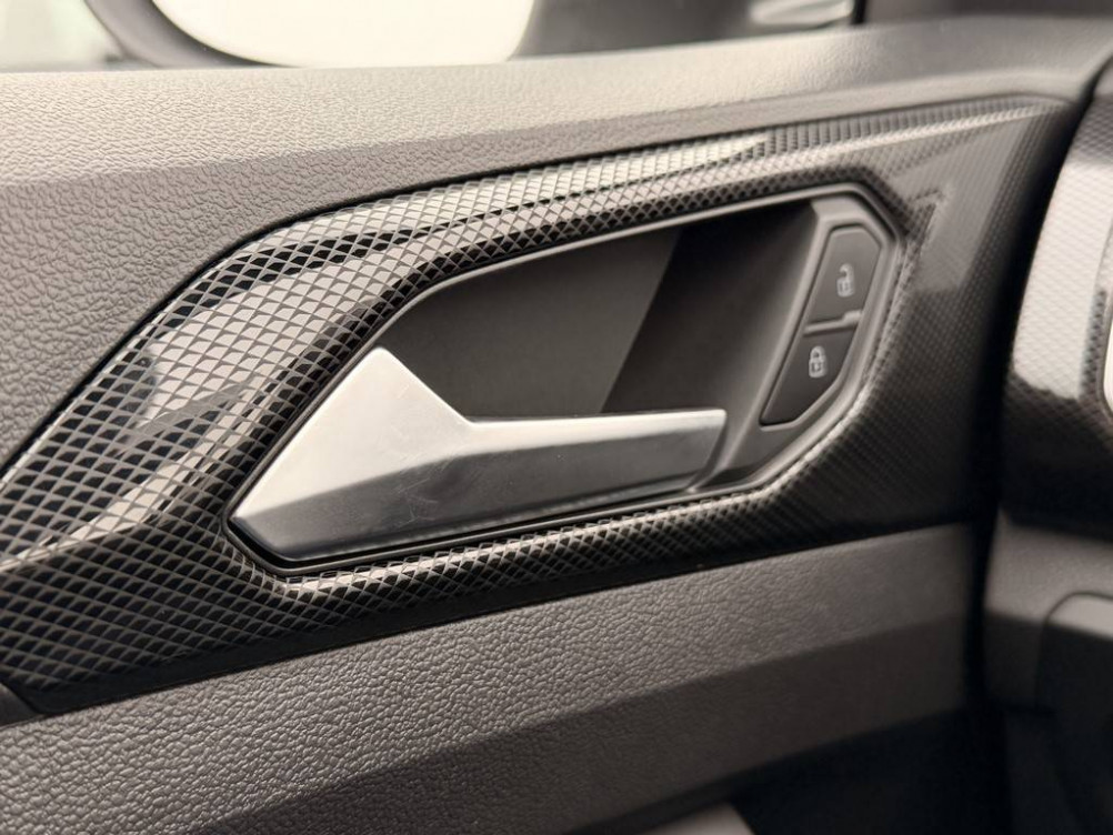 Acheter Volkswagen T-Cross T-Cross 1.0 TSI 116 Start/Stop DSG7 R-Line 5p occasion dans les concessions du Groupe Faurie