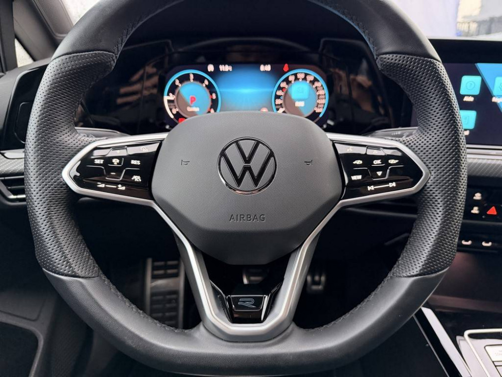 Acheter Volkswagen Golf Golf 2.0 TDI SCR 150 DSG7 R-Line 5p occasion dans les concessions du Groupe Faurie