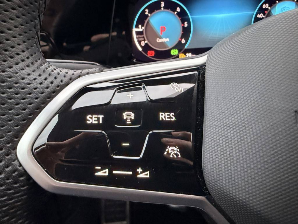 Acheter Volkswagen Golf Golf 2.0 TDI SCR 150 DSG7 R-Line 5p occasion dans les concessions du Groupe Faurie