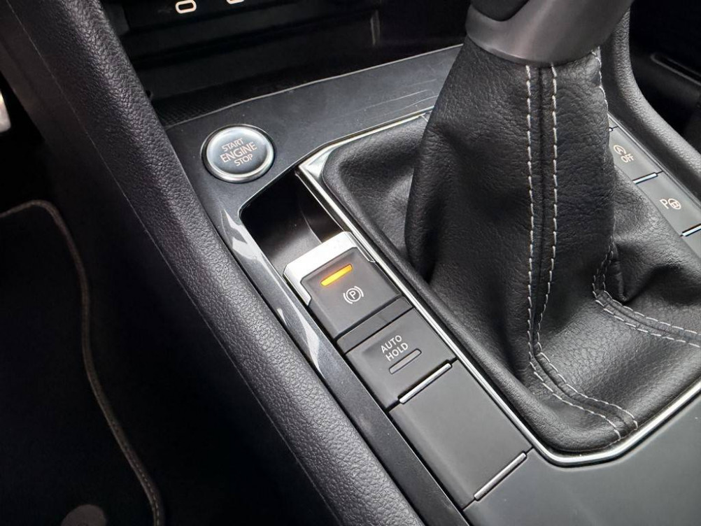 Acheter Volkswagen Tiguan Tiguan 2.0 TDI 150ch DSG7 R-Line 5p occasion dans les concessions du Groupe Faurie