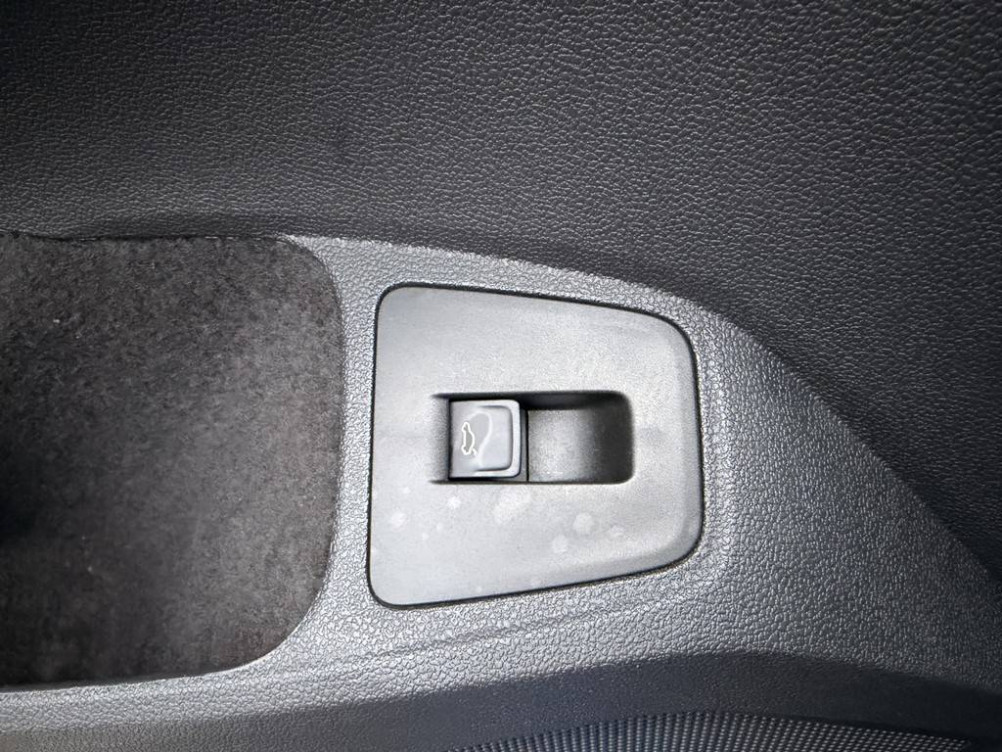 Acheter Volkswagen Tiguan Tiguan 2.0 TDI 150ch DSG7 R-Line 5p occasion dans les concessions du Groupe Faurie