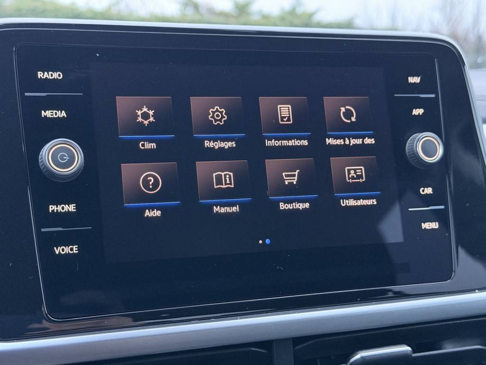 Acheter Volkswagen T-Roc T-Roc 1.0 TSI 116 Start/Stop BVM6 VW Edition 5p occasion dans les concessions du Groupe Faurie