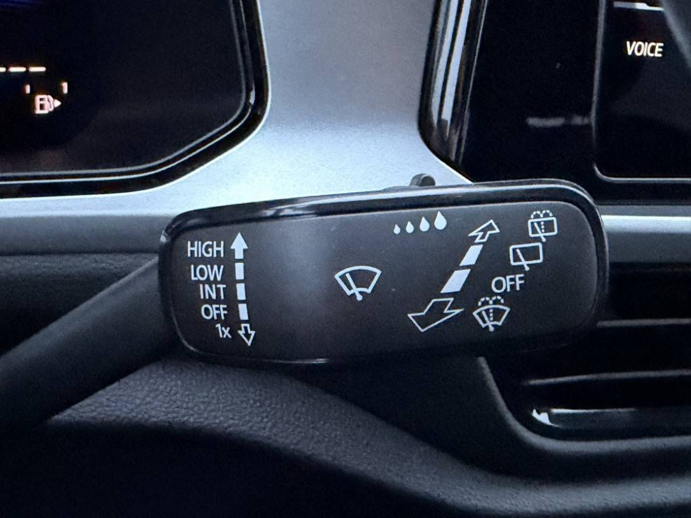 Acheter Volkswagen T-Roc T-Roc 1.0 TSI 116 Start/Stop BVM6 VW Edition 5p occasion dans les concessions du Groupe Faurie