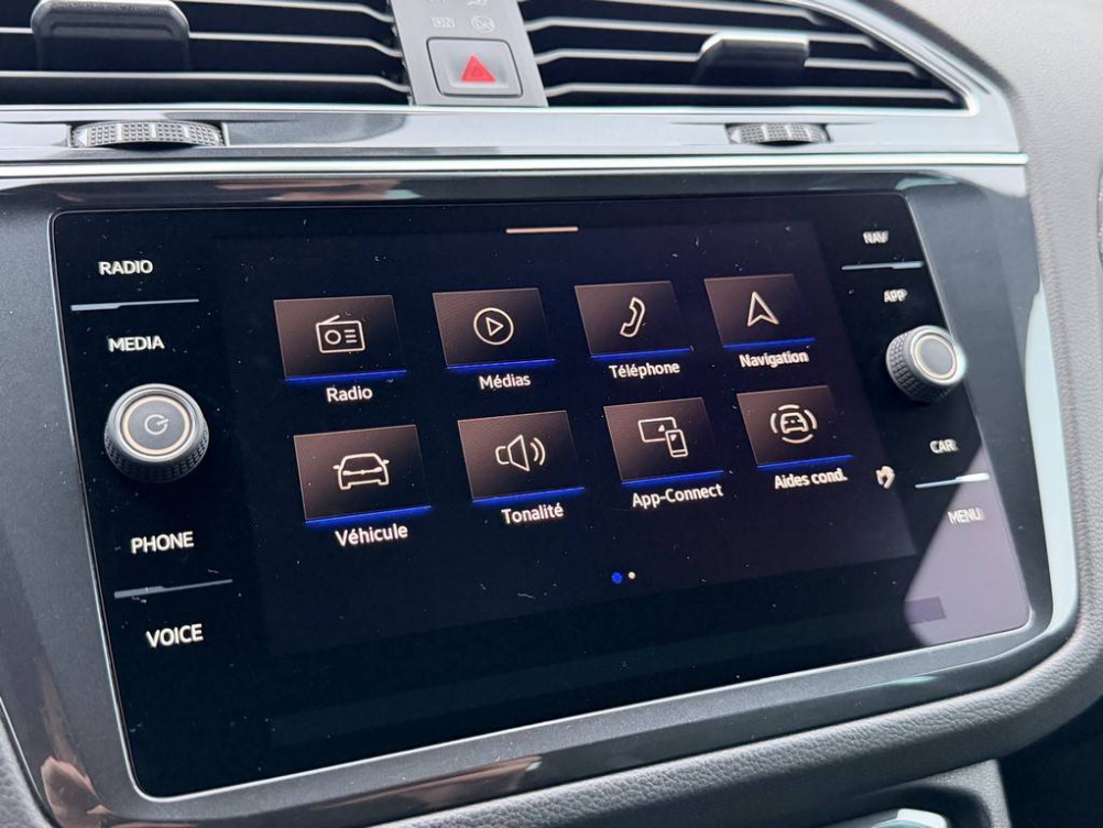 Acheter Volkswagen Tiguan Tiguan 2.0 TDI 150ch DSG7 R-Line 5p occasion dans les concessions du Groupe Faurie
