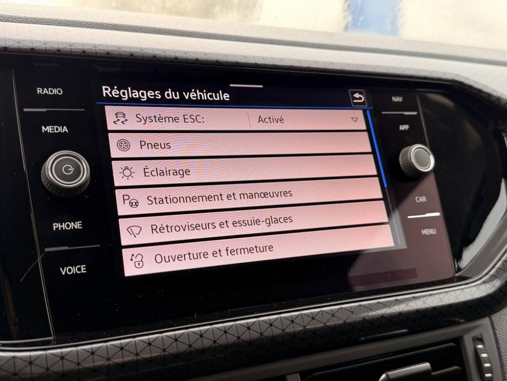 Acheter Volkswagen T-Cross T-Cross 1.0 TSI 110 Start/Stop DSG7 Style 5p occasion dans les concessions du Groupe Faurie