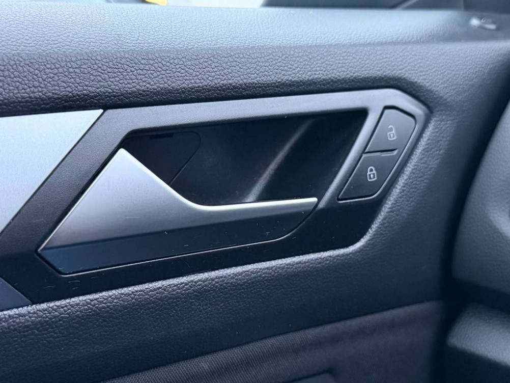 Acheter Volkswagen T-Roc T-Roc 2.0 TDI 116 Start/Stop BVM6 Life Business 5p occasion dans les concessions du Groupe Faurie