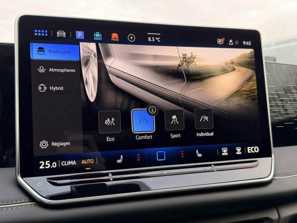 Acheter Volkswagen Tiguan Tiguan 1.5 eHybrid 204ch DSG6 Elegance 5p occasion dans les concessions du Groupe Faurie