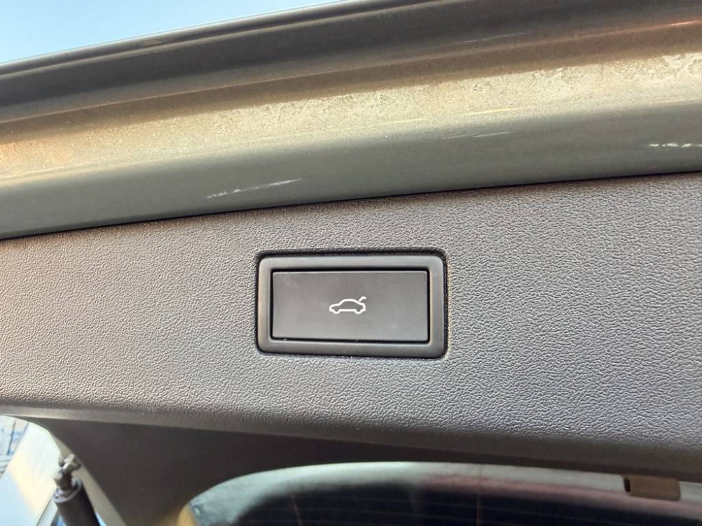 Acheter Volkswagen Tiguan Tiguan 1.5 eHybrid 204ch DSG6 Elegance 5p occasion dans les concessions du Groupe Faurie