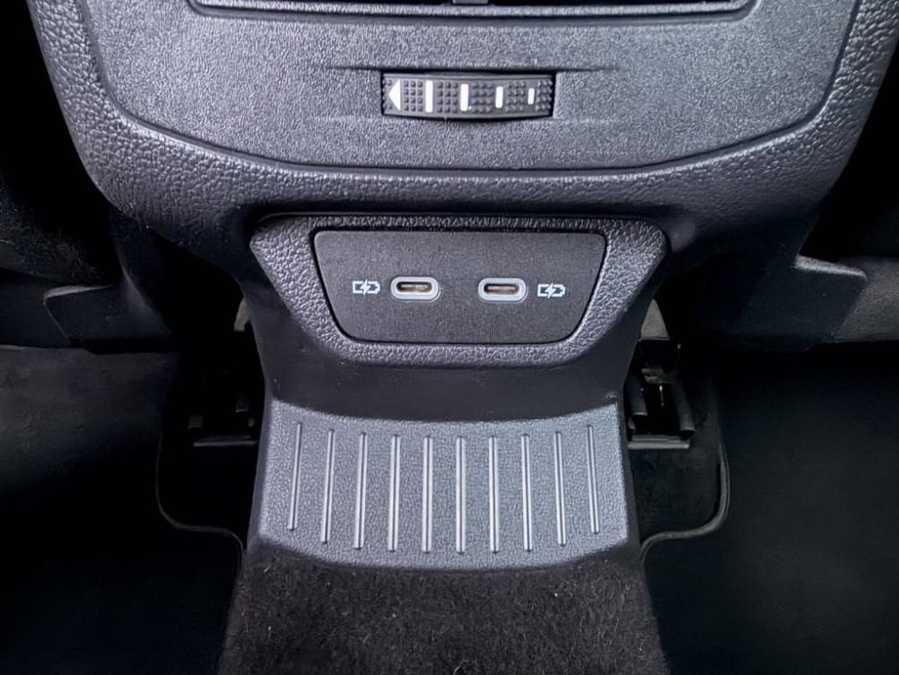 Acheter Volkswagen T-Roc T-Roc 2.0 TDI 116 Start/Stop BVM6 Life Business 5p occasion dans les concessions du Groupe Faurie