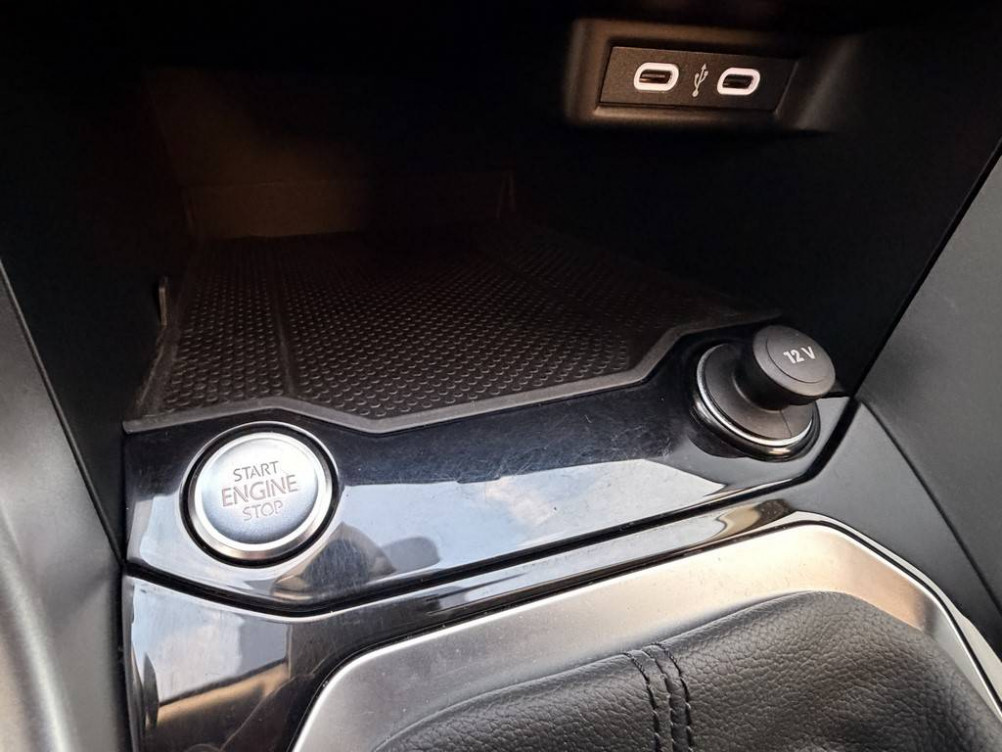 Acheter Volkswagen T-Roc T-Roc 2.0 TDI 150 Start/Stop DSG7 Life Plus 5p occasion dans les concessions du Groupe Faurie