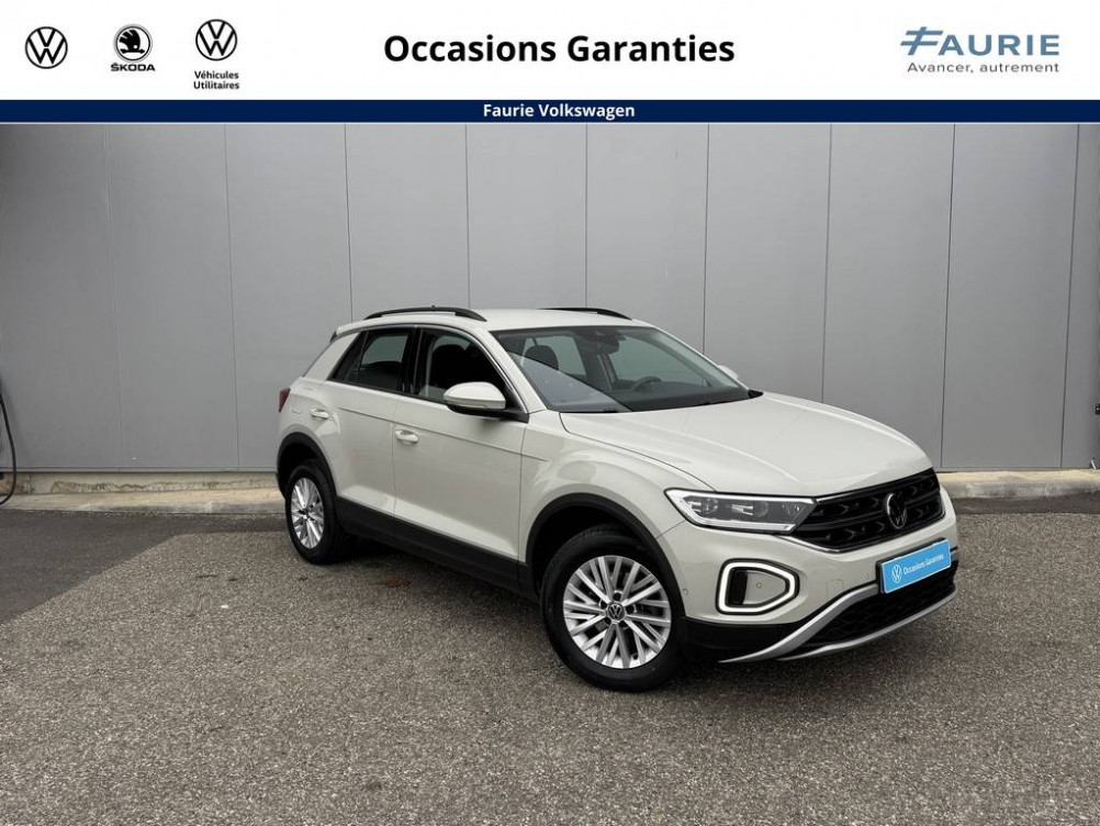 Acheter Volkswagen T-Roc T-Roc 1.0 TSI 110 Start/Stop BVM6 Life 5p occasion dans les concessions du Groupe Faurie