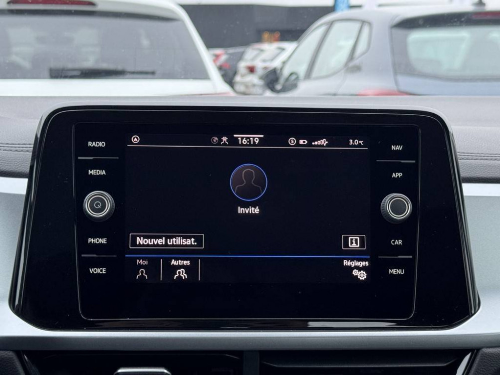 Acheter Volkswagen T-Roc T-Roc 1.0 TSI 110 Start/Stop BVM6 Life 5p occasion dans les concessions du Groupe Faurie