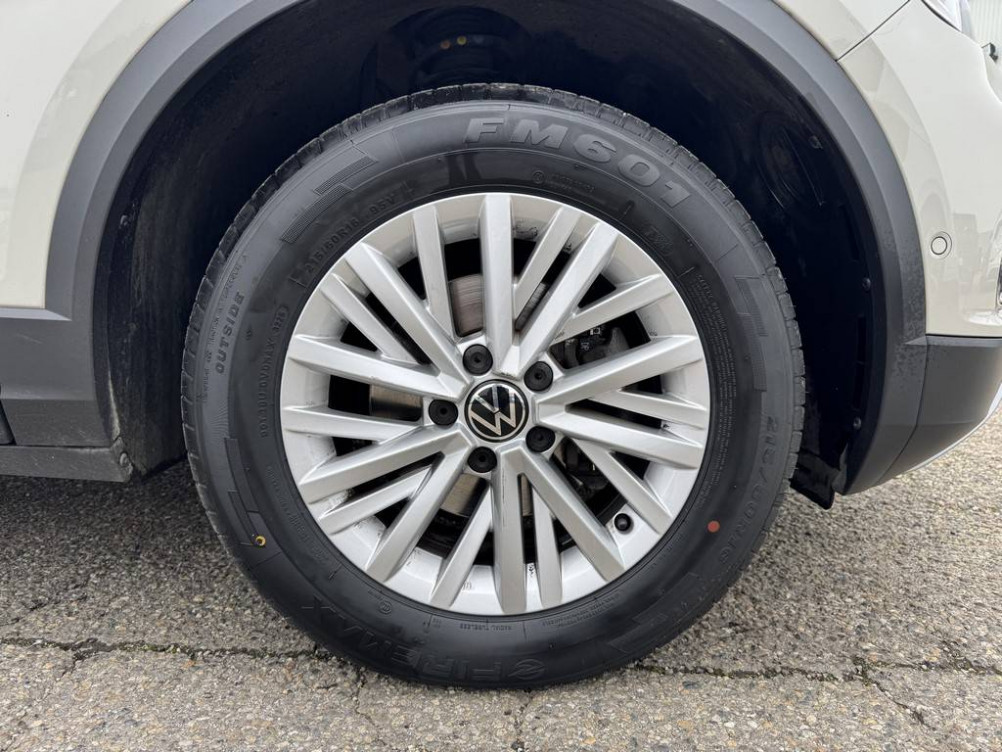 Acheter Volkswagen T-Roc T-Roc 1.0 TSI 110 Start/Stop BVM6 Life 5p occasion dans les concessions du Groupe Faurie