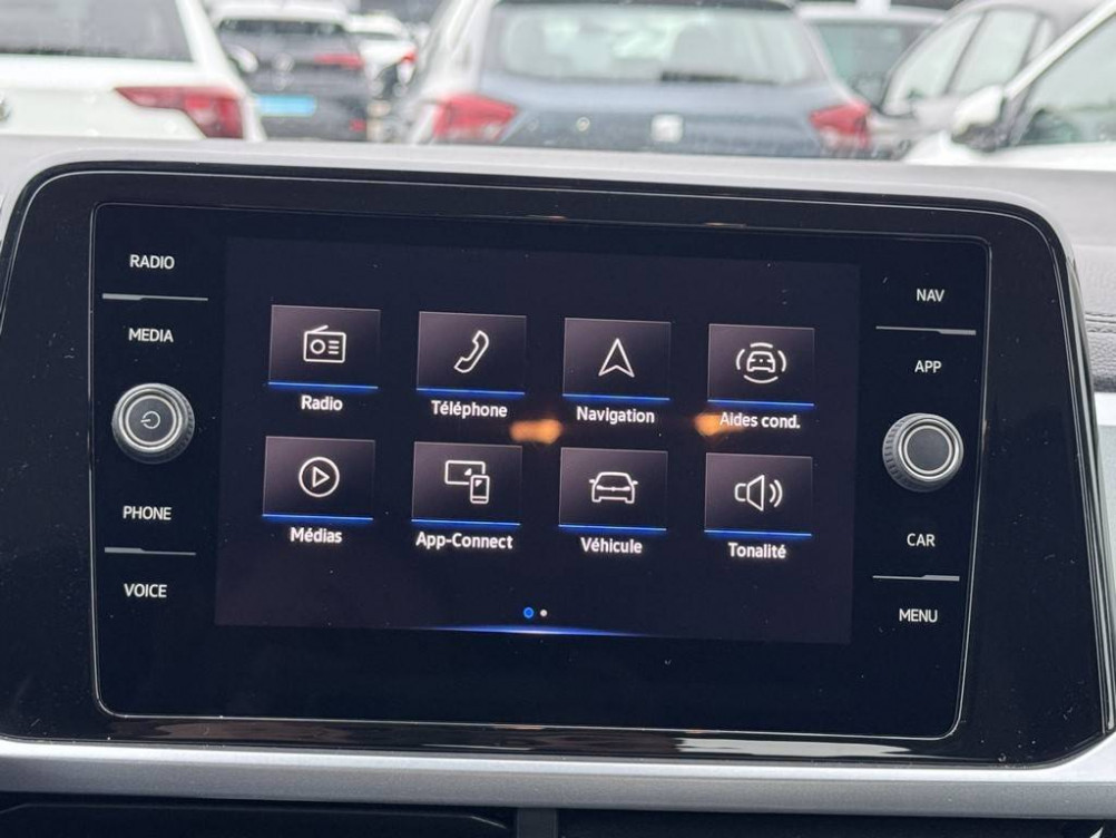 Acheter Volkswagen T-Roc T-Roc 1.0 TSI 110 Start/Stop BVM6 Life 5p occasion dans les concessions du Groupe Faurie