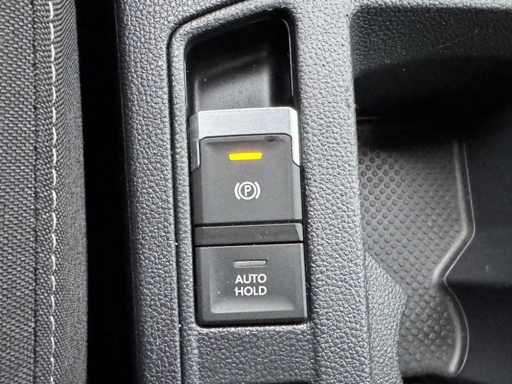 Acheter Volkswagen T-Roc T-Roc 1.0 TSI 110 Start/Stop BVM6 Life 5p occasion dans les concessions du Groupe Faurie