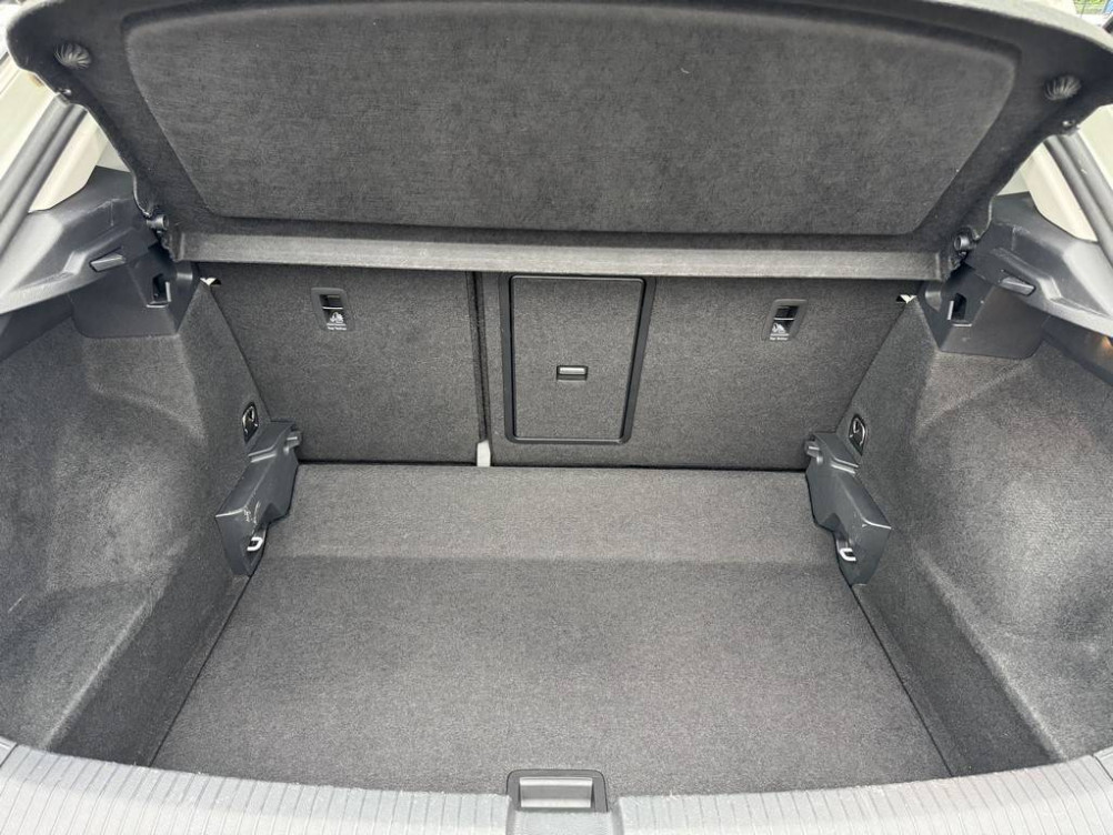 Acheter Volkswagen T-Roc T-Roc 1.0 TSI 110 Start/Stop BVM6 Life 5p occasion dans les concessions du Groupe Faurie