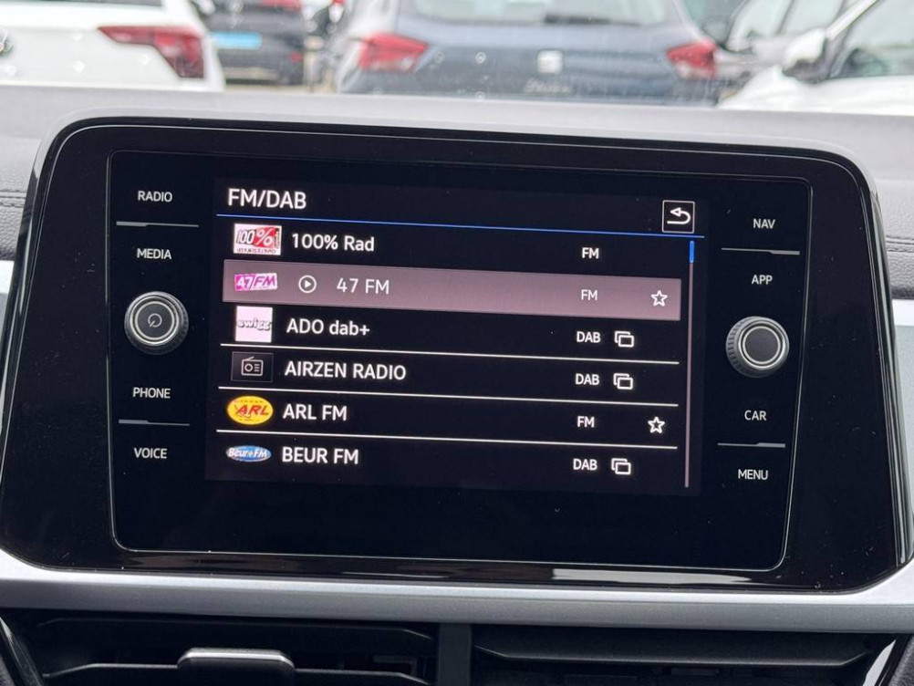 Acheter Volkswagen T-Roc T-Roc 1.0 TSI 110 Start/Stop BVM6 Life 5p occasion dans les concessions du Groupe Faurie