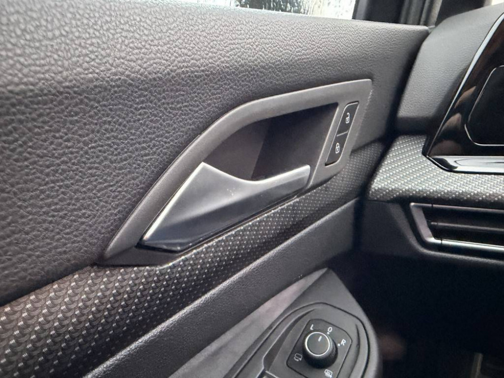 Acheter Volkswagen Golf Golf 2.0 TDI SCR 150 DSG7 R-Line 5p occasion dans les concessions du Groupe Faurie