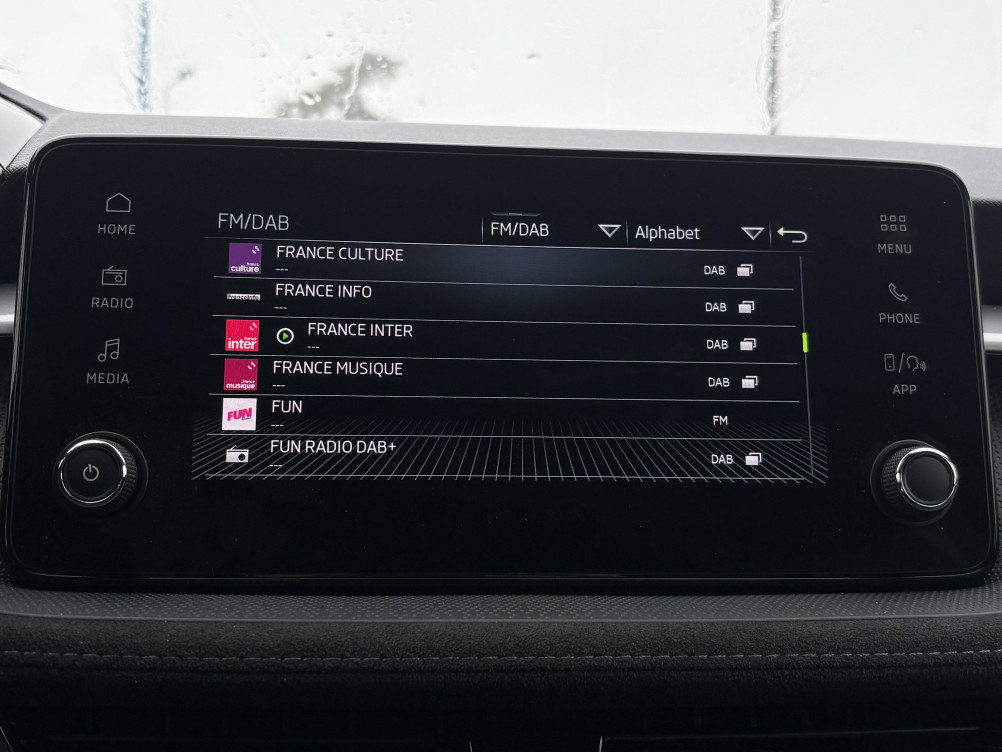 Acheter Skoda Fabia Fabia 1.0 TSI 116 ch EVO 2 DSG7 Monte-Carlo 5p neuf dans les concessions du Groupe Faurie