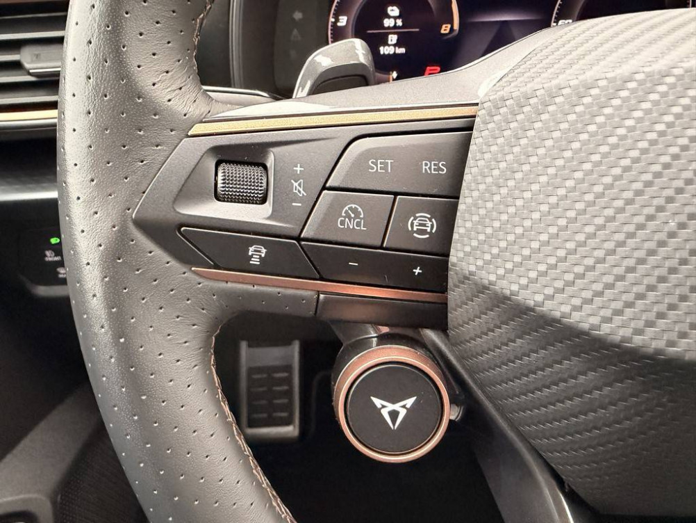 Acheter Cupra Formentor Formentor 1.4 e-HYBRID 204 ch DSG6 V 5p occasion dans les concessions du Groupe Faurie