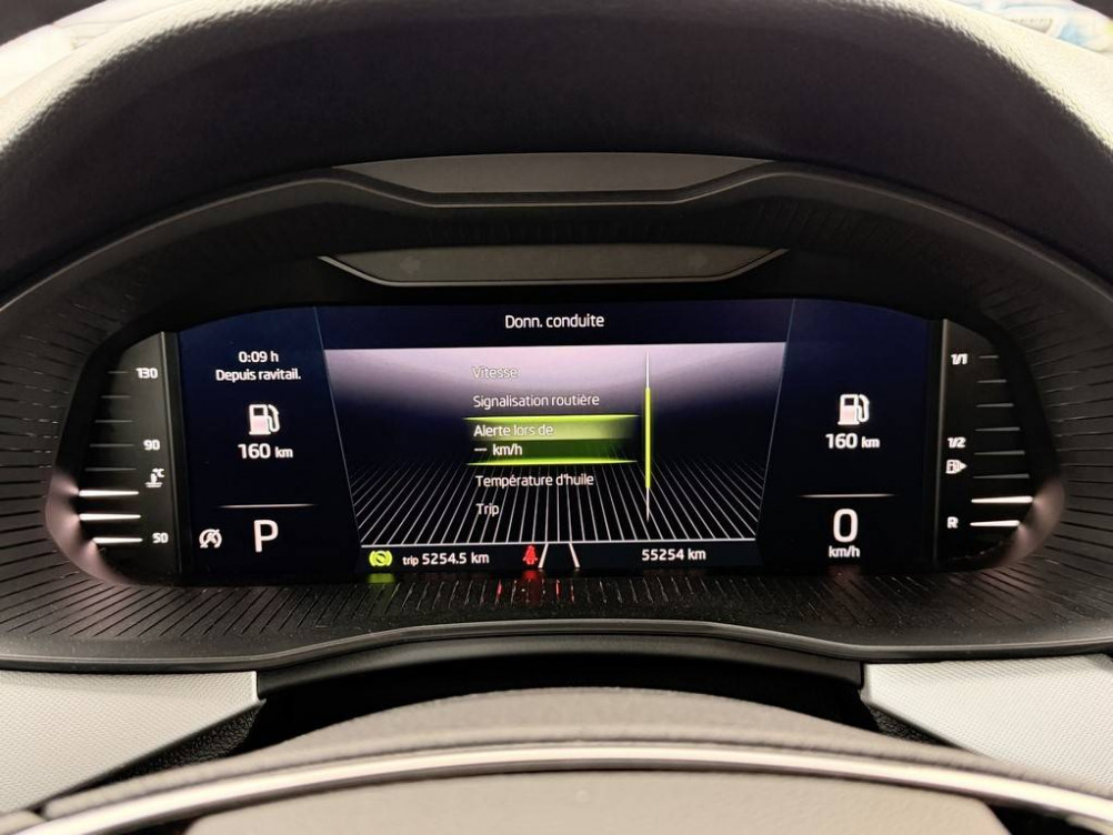 Acheter Skoda Kamiq Kamiq 1.0 TSI Evo 110 ch DSG7 Ambition 5p occasion dans les concessions du Groupe Faurie