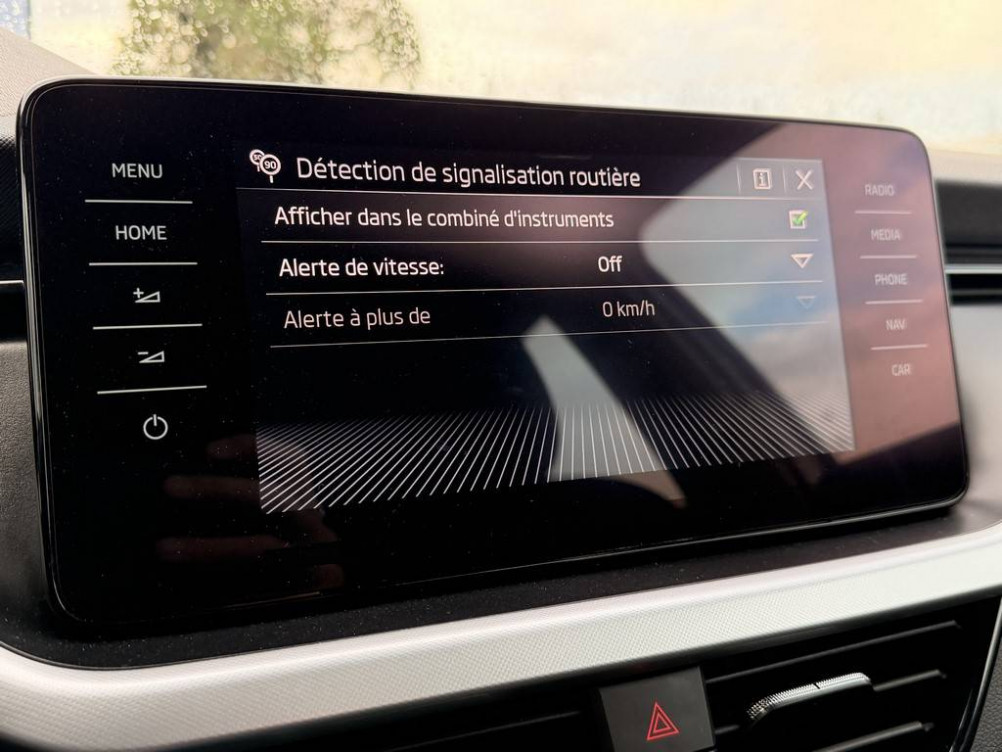 Acheter Skoda Kamiq Kamiq 1.0 TSI Evo 110 ch DSG7 Ambition 5p occasion dans les concessions du Groupe Faurie