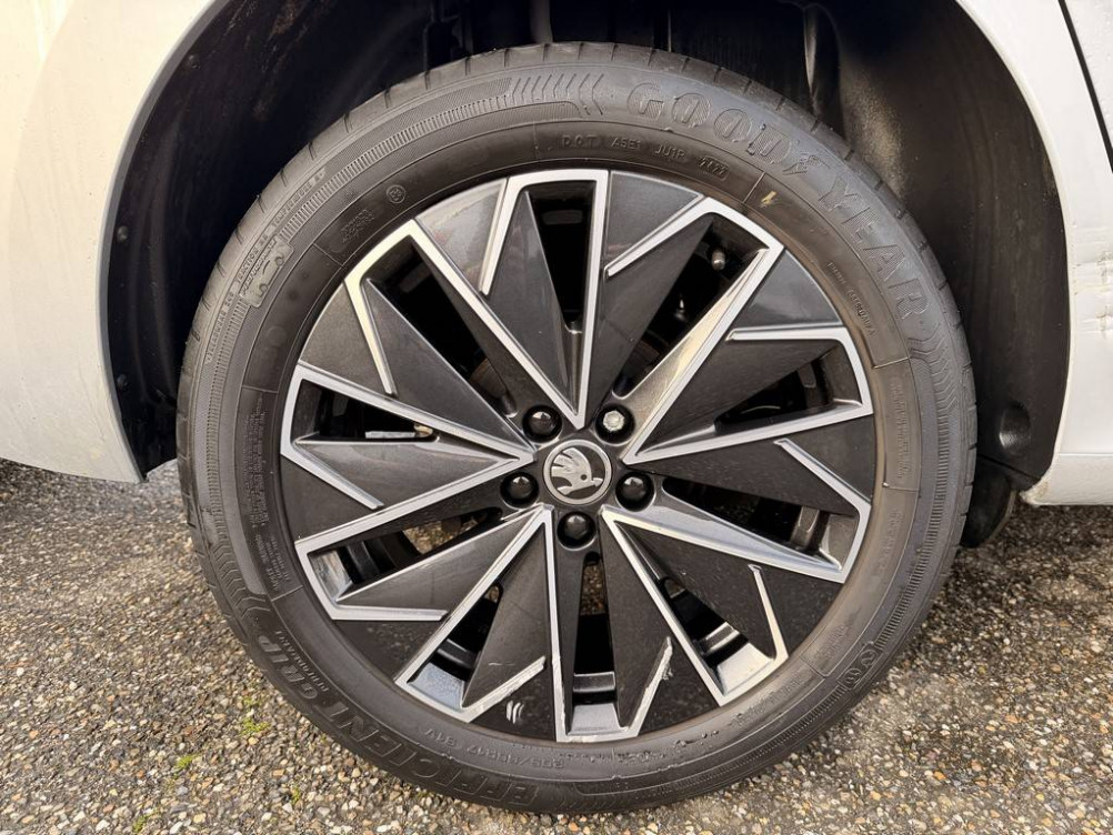 Acheter Skoda Kamiq Kamiq 1.0 TSI Evo 110 ch DSG7 Ambition 5p occasion dans les concessions du Groupe Faurie