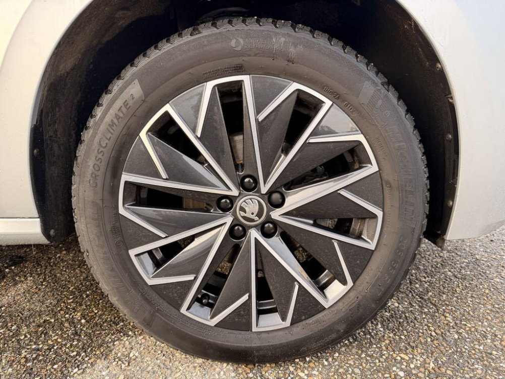 Acheter Skoda Kamiq Kamiq 1.0 TSI Evo 110 ch DSG7 Ambition 5p occasion dans les concessions du Groupe Faurie