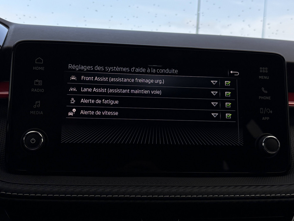 Acheter Skoda Fabia Fabia 1.0 TSI 116 ch EVO 2 DSG7 Monte-Carlo 5p neuf dans les concessions du Groupe Faurie