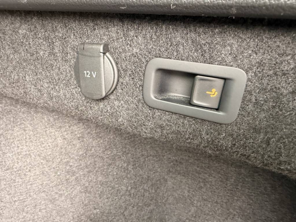 Acheter Volkswagen Passat SW Passat SW 2.0 TDI EVO 150 DSG7 Business 5p occasion dans les concessions du Groupe Faurie