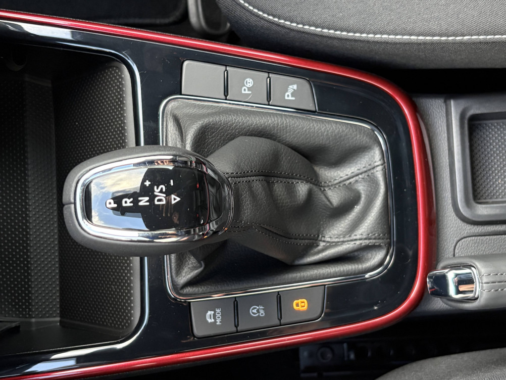 Acheter Skoda Fabia Fabia 1.0 TSI 116 ch EVO 2 DSG7 Monte-Carlo 5p neuf dans les concessions du Groupe Faurie