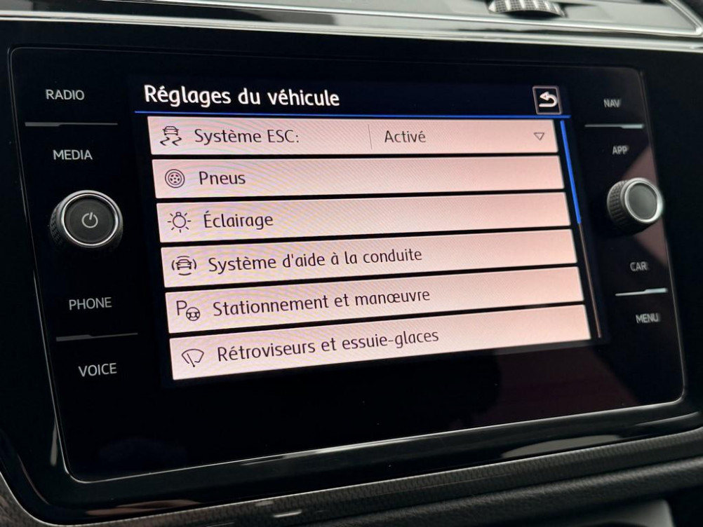 Acheter Volkswagen Touran Touran 1.5 TSI EVO 150 DSG7 5pl Lounge 5p occasion dans les concessions du Groupe Faurie