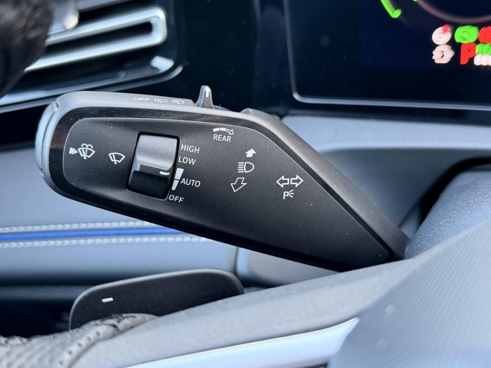 Acheter Volkswagen Tiguan Tiguan 1.5 eHybrid 204ch DSG6 R-Line Edition 5p occasion dans les concessions du Groupe Faurie