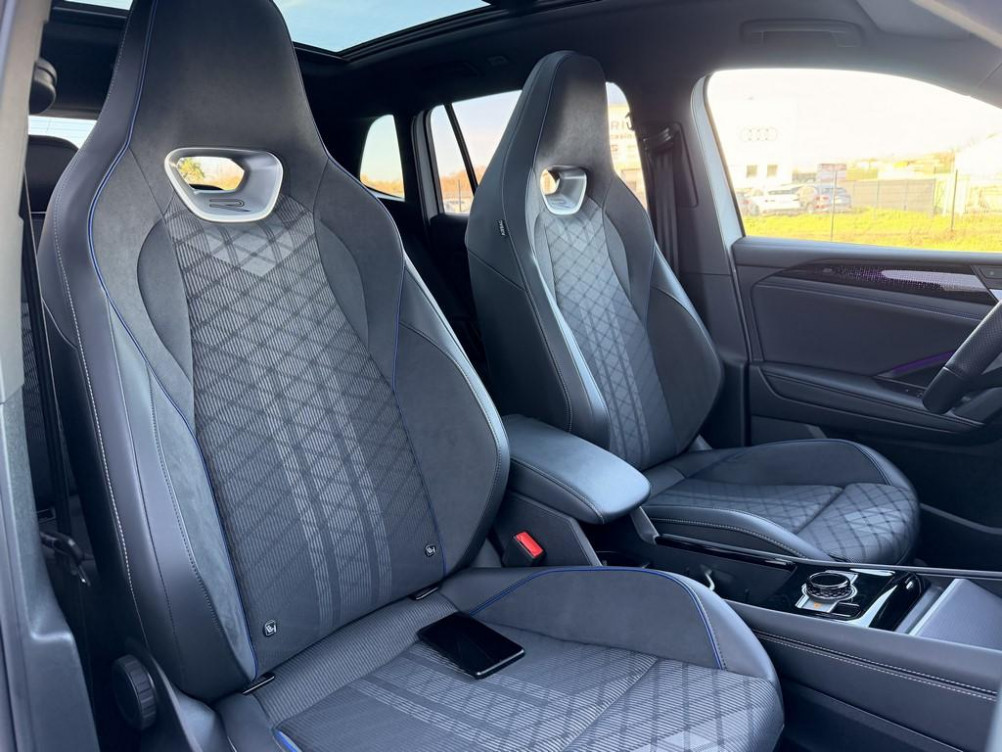 Acheter Volkswagen Tiguan Tiguan 1.5 eHybrid 204ch DSG6 R-Line Edition 5p occasion dans les concessions du Groupe Faurie