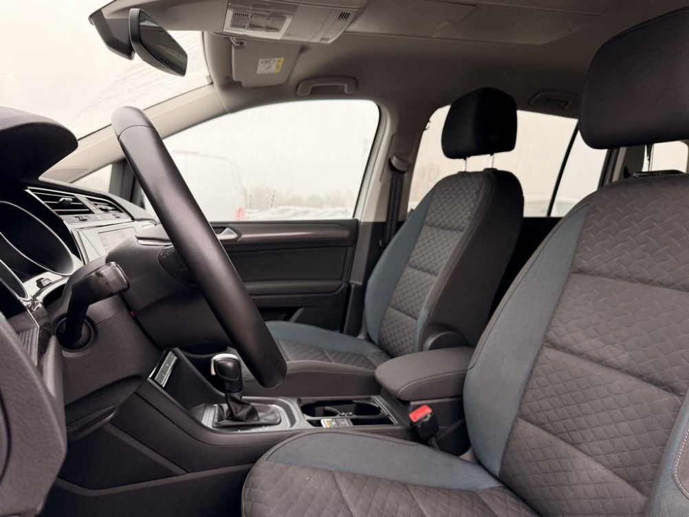 Acheter Volkswagen Touran Touran 1.5 TSI EVO 150 DSG7 5pl Lounge 5p occasion dans les concessions du Groupe Faurie