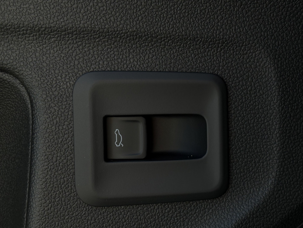 Acheter Volkswagen T-Roc T-Roc 1.5 eTSI EVO2 Hybrid 150 ch DSG7 R-Line 5p neuf dans les concessions du Groupe Faurie