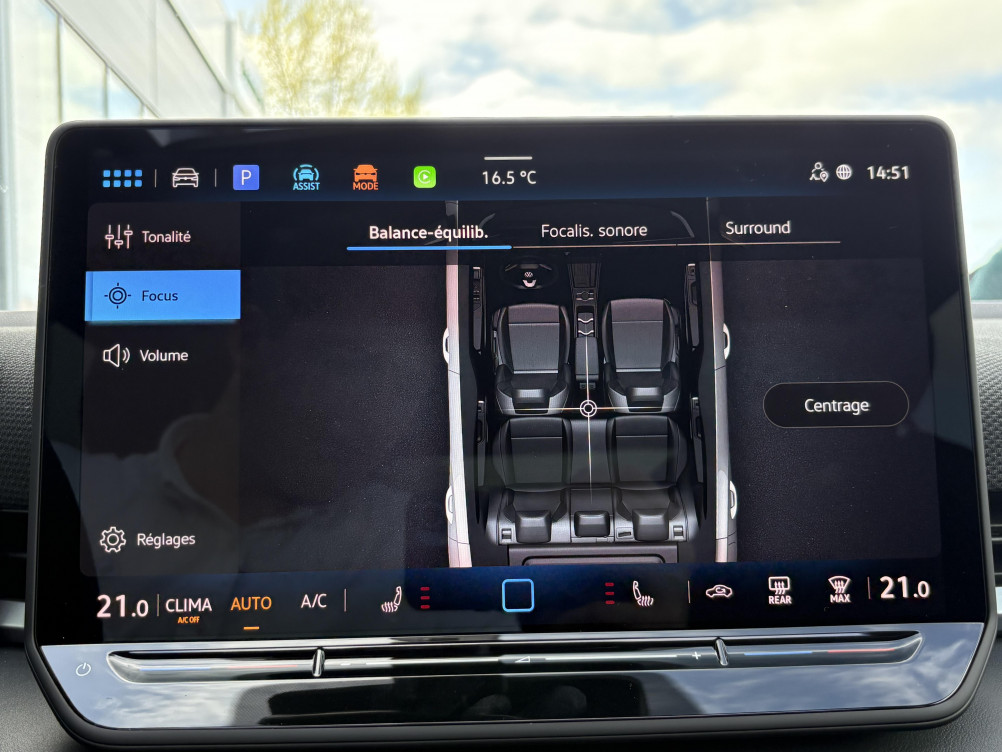 Acheter Volkswagen T-Roc T-Roc 1.5 eTSI EVO2 Hybrid 150 ch DSG7 R-Line 5p neuf dans les concessions du Groupe Faurie