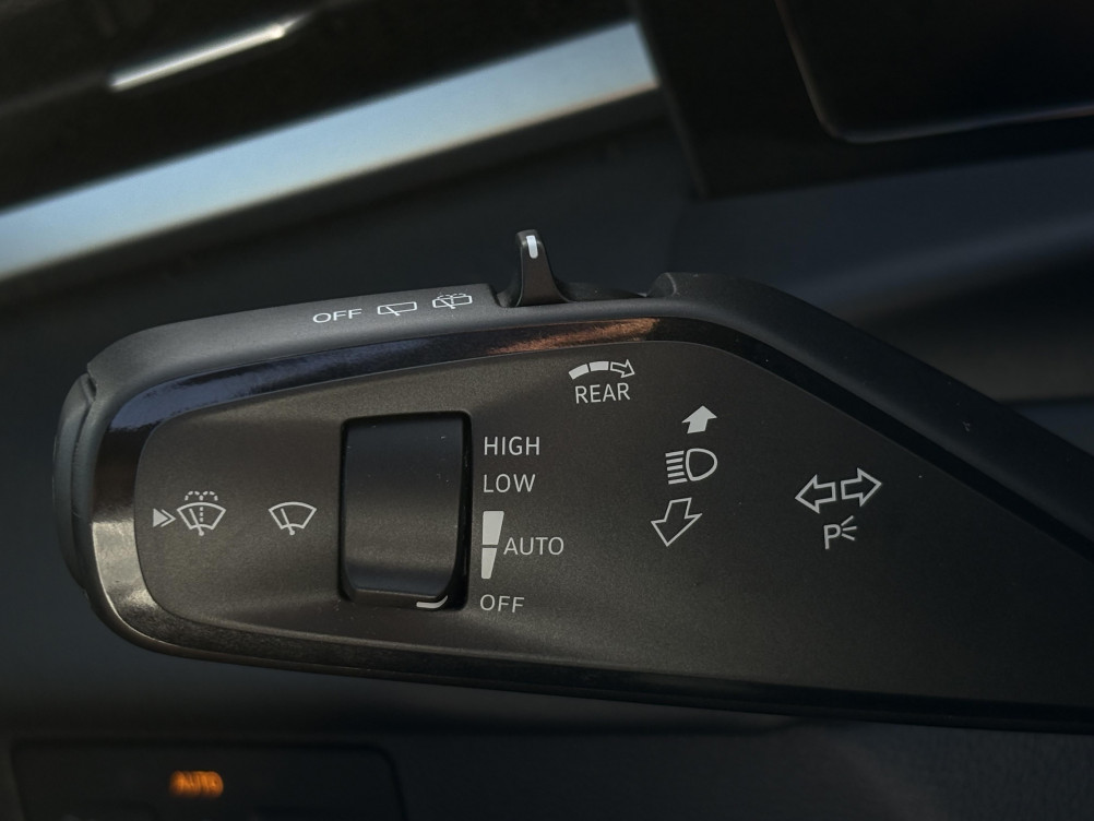 Acheter Volkswagen T-Roc T-Roc 1.5 eTSI EVO2 Hybrid 150 ch DSG7 R-Line 5p neuf dans les concessions du Groupe Faurie