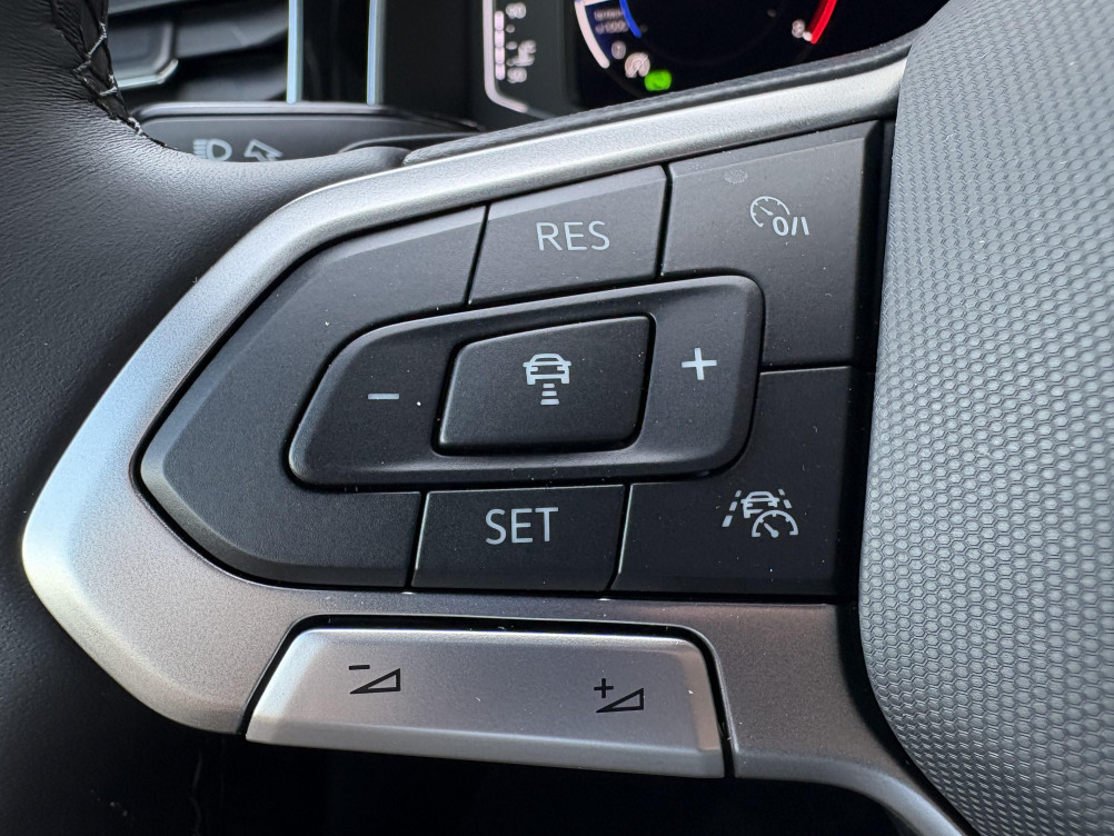 Acheter Volkswagen Taigo Taigo 1.5 TSI 150 DSG7 R-Line Edition 5p neuf dans les concessions du Groupe Faurie