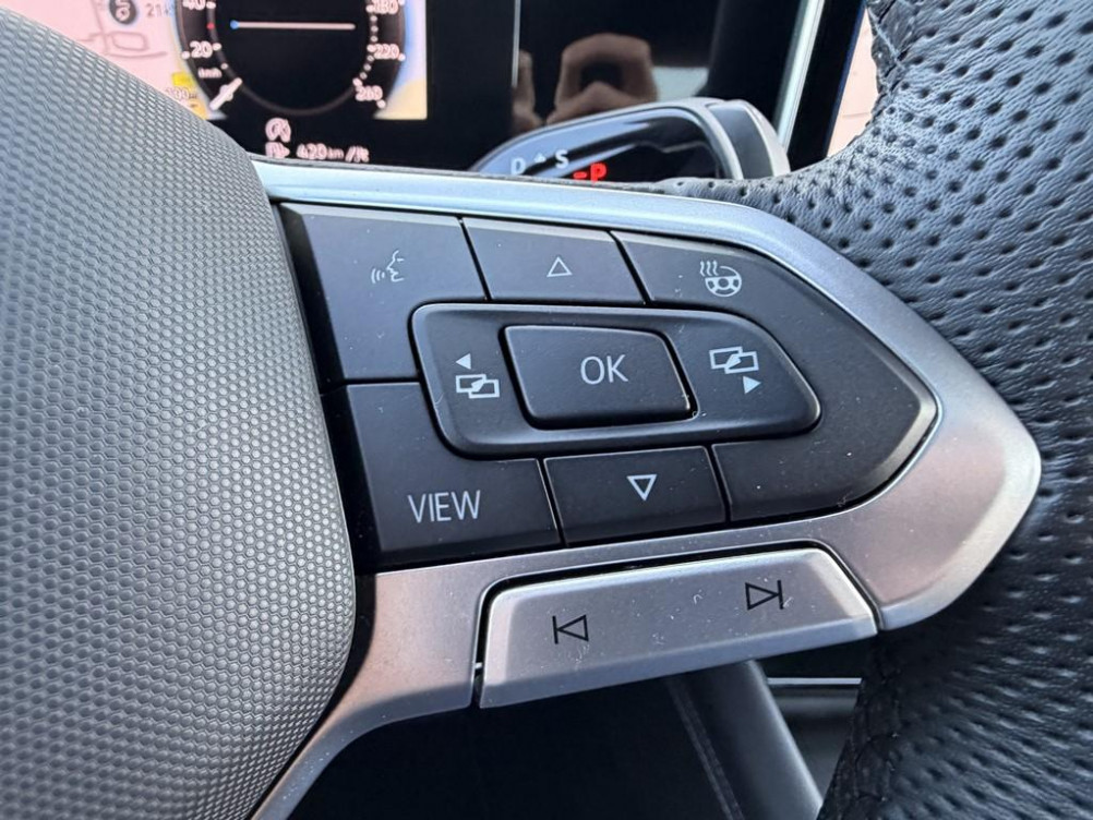 Acheter Volkswagen Tiguan Tiguan 2.0 TDI 150ch DSG7 R-Line Edition 5p occasion dans les concessions du Groupe Faurie