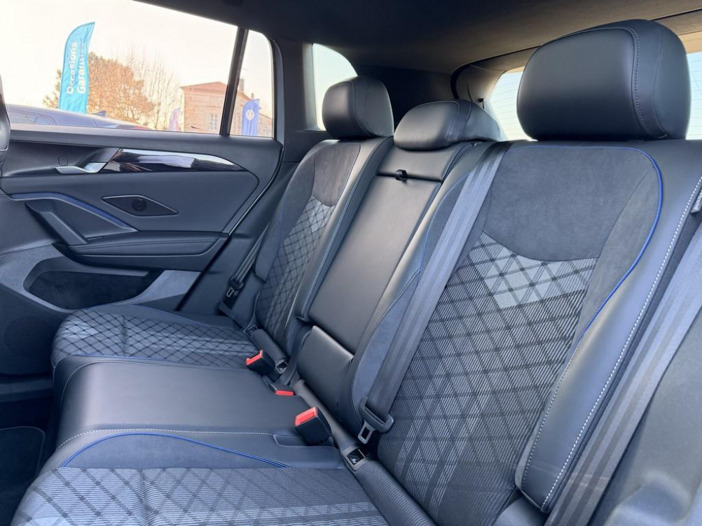 Acheter Volkswagen Tiguan Tiguan 2.0 TDI 150ch DSG7 R-Line Edition 5p occasion dans les concessions du Groupe Faurie