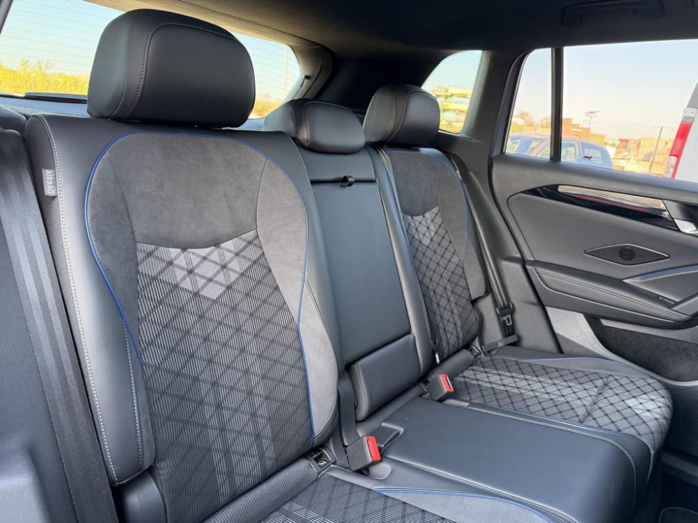 Acheter Volkswagen Tiguan Tiguan 2.0 TDI 150ch DSG7 R-Line Edition 5p occasion dans les concessions du Groupe Faurie