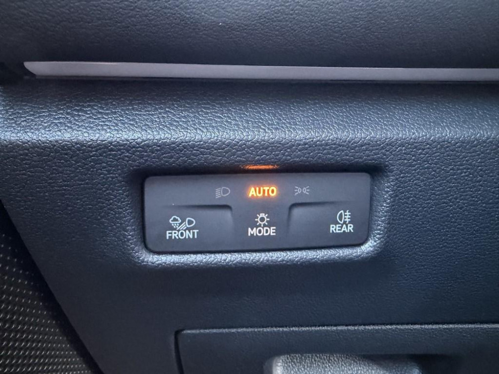 Acheter Volkswagen Tiguan Tiguan 2.0 TDI 150ch DSG7 R-Line Edition 5p occasion dans les concessions du Groupe Faurie